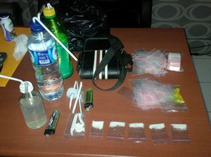 6 Orang Ditangkap Pesta Sabu di Timika, Salah Satunya Oknum Polisi