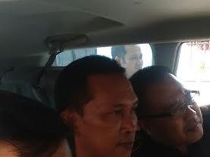 Kejari Banyuwangi Tahan Tersangka Kasus Bedah Rumah