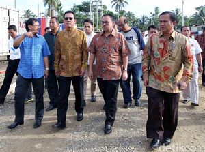 Sudirman Said Tinjau Kondisi Kelistrikan di Nias