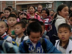 Puluhan Juta Anak di China Ditinggal Orang Tua Mereka