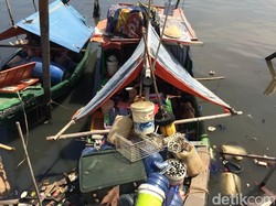 Ahok: Manusia Perahu di Luar Batang Tak Usah Bikin Sinetronlah