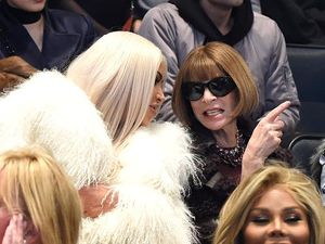 Anna Wintour Menangis di Fashion Show Kanye West, Ada Apa?