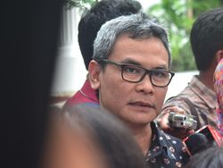 PA 212 Sebut Jokowi Tak Berterima Kasih, Ini Respons Istana