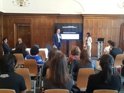 Karya Tom Hanks hingga Salman Rushdie di London Book Fair 2017