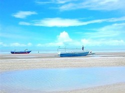 Lampu Satu, Pantai Eksotis di Ujung Timur Indonesia