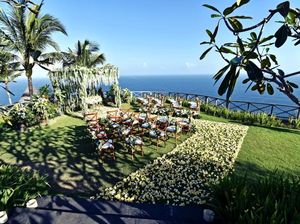 Gelar Pesta dengan Tema Unik, Apakah Mengurangi Kesakralan Pernikahan? Gelar Pesta dengan Tema Unik, Apakah Mengurangi Kesakralan Pernikahan?