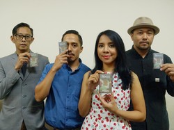 Mocca Resmikan Hubungan dengan Viky Burgerkill Lewat Single Baru