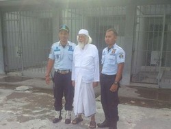 Keluarga Keluhkan CCTV di Sel Baasyir, Kalapas: Itu Sudah Protap