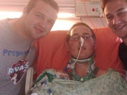 Berkat Implan di Otak, Pria Lumpuh Ini Bisa Bermain Gitar Kembali