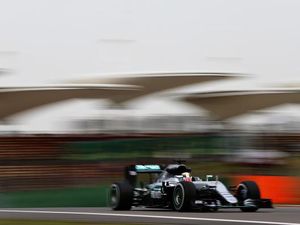 Rio Tereliminasi di Q1, Begitu Juga Hamilton