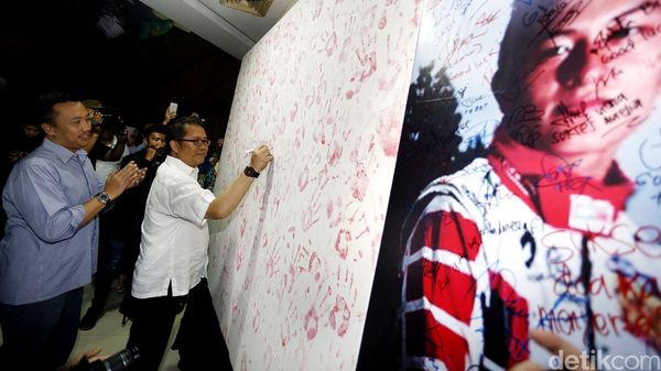 SMS Solidaritas R10 Haryanto Untuk Merah Putih Diluncurkan