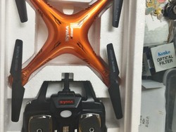 Mahasiswa sampai Fotografer Jadi Pembeli Drone di Mangga Dua