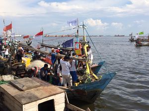 Tolak Reklamasi, Para Nelayan akan Segel Pulau D dan G