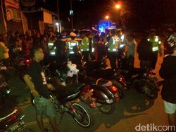 Balap Liar Dirazia, Sejumlah Remaja Nekat Kabur dan Nyaris Tabrak Polisi