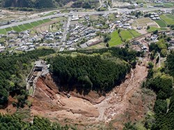 Jepang Dilanda Banjir dan Longsor, 4 Orang Tewas