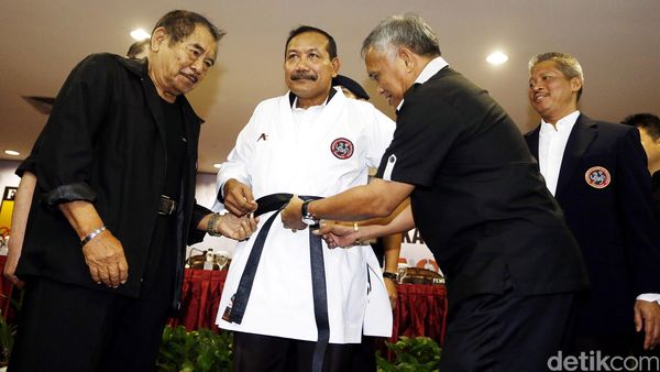 Kapolri Badrodin Haiti Buka Rakernas INKANAS