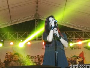 Riders Kikan X Kotak Tak Banyak Permintaan  Saat Manggung