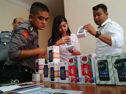 Polresta Barelang Kepri Gagalkan Penyelundupan Ribuan HP Asal Singapura