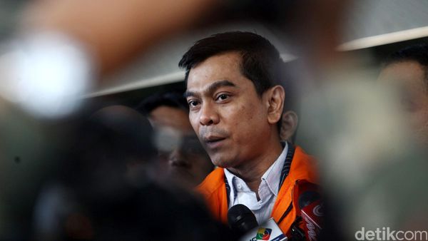 Sanusi Jalani Pemeriksaan Lanjutan di KPK