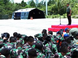 Panglima TNI Tengok Kesiapan Pasukan Tempur yang Siaga di Kalimantan Utara