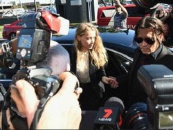 Istri Johnny Depp Mengaku Salah Selundupkan 2 Anjing ke Australia