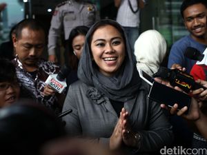 Bupati Karawang Laporkan LHKPN