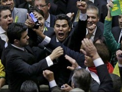 Presiden Brasil Kalah dalam Mosi Pemakzulan di Parlemen