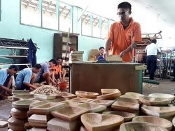 Menengok Bengkel Kayu Siap Ekspor Hasil Kreasi Napi Lapas Banyuwangi