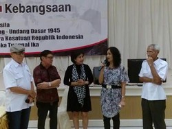 Ratusan Pelajar SD, SMP dan SMA Dapat Beasiswa