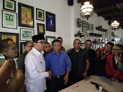 Pilih Damai, Sopir Omprengan yang Laporkan Ridwan Kamil Cabut Laporannya