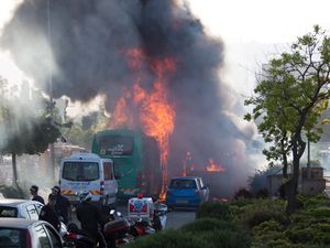 Ledakan Bus di Yerusalem Lukai 21 Orang