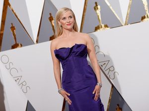 Reese Witherspoon Umumkan Buku Baru Berjudul Whiskey in a Teacup Reese Witherspoon Umumkan Buku Baru Berjudul Whiskey in a Teacup