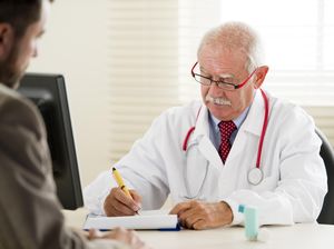 Umur Bertambah, Para Pekerja Penting Jalani Medical Check Up Rutin