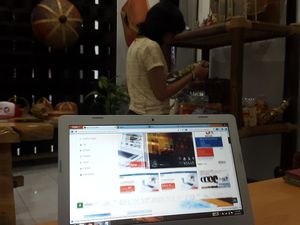 Ada Pajak E-Commerce di Paket Ekonomi Jokowi Jilid XIV