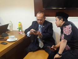 Bertemu Syarief Hasan, Fahri Hamzah Minta Dipertemukan dengan SBY