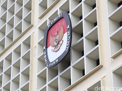 KPU Surati KPUD Jalankan Putusan Bawaslu soal Caleg Eks Koruptor