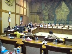 Dirut Pertamina Rapat di DPR, Bahas Kilang dan Cadangan BBM