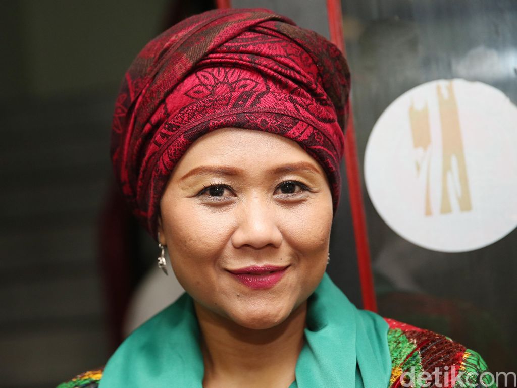 Anaknya Nggak Bisa Main Dota, Legislator PKB Kritik Kominfo! Anaknya Nggak Bisa Main Dota, Legislator PKB Kritik Kominfo!