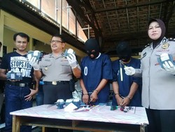 Spesialis Kawanan Penggarong Gedung Sedang Dibangun Digulung