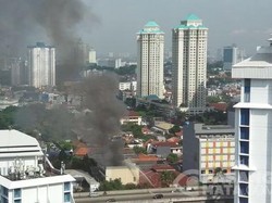 Pemadam Kebakaran Berjibaku Padamkam Api di Hotel and Spa Fortune