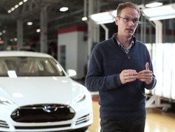 Garap Mobil, Apple Dikabarkan Rekrut Insinyur Tesla