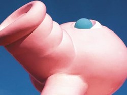 Nih, 8 Patung Paling Aneh di Muka Bumi