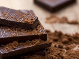 DPR Usul Makanan Berpengawet Kena Cukai