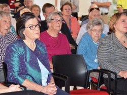 Mantan Anggota DPR Australia Bantah Mendorong Lawan Politiknya