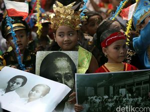 Bagaimana Nasib Bisnis Penyewaan Pakaian Adat Selain Hari Kartini? Bagaimana Nasib Bisnis Penyewaan Pakaian Adat Selain Hari Kartini?