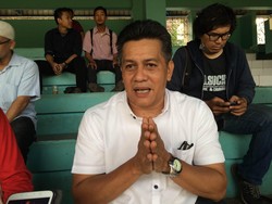 Rangkap Jabatan, Bagaimana Gusti Randa Membagi Waktu?