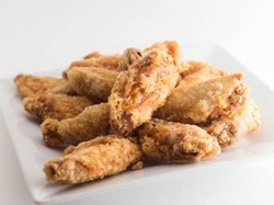 Restoran Ayam Goreng Ini Digugat Louis Vuitton Sebesar Rp 168 Juta!