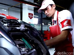 Penjualan Otomotif Astra Turun 5%, Tahun Ini Diprediksi Flat