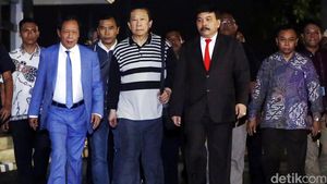 Samadikun Hartono Tiba di Bandara Halim