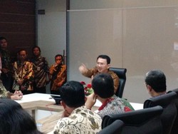 Rapat Soal Banjir, Ahok: Wali Kota Rustam Effendi Jangan-jangan Sepihak dengan Yusril